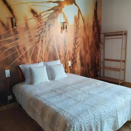 Bed and Breakfast Le Bas Chitray Ménil Exterior foto