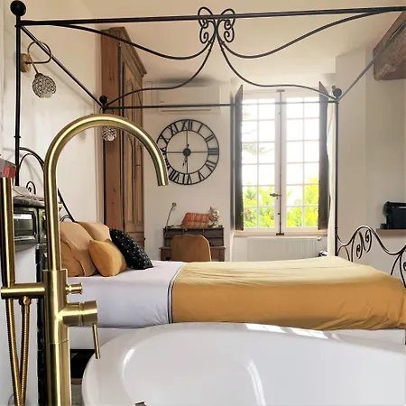Bed and Breakfast Le Bas Chitray Ménil Exterior foto